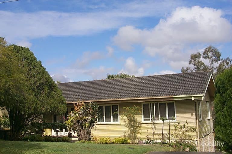 11 Oberon St, Morningside, QLD 4170