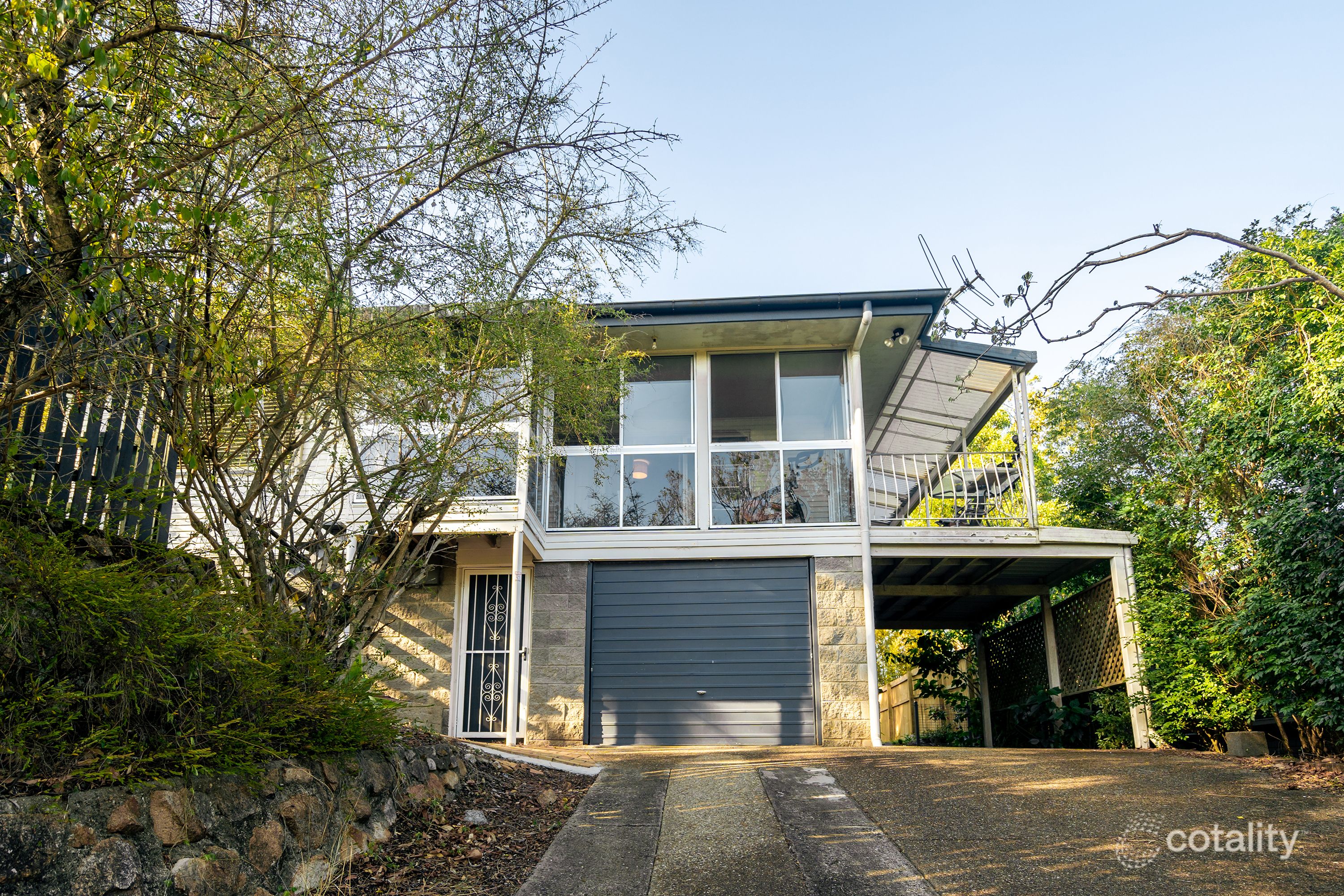 13 Parnoolar Cres, Ferny Hills, QLD 4055