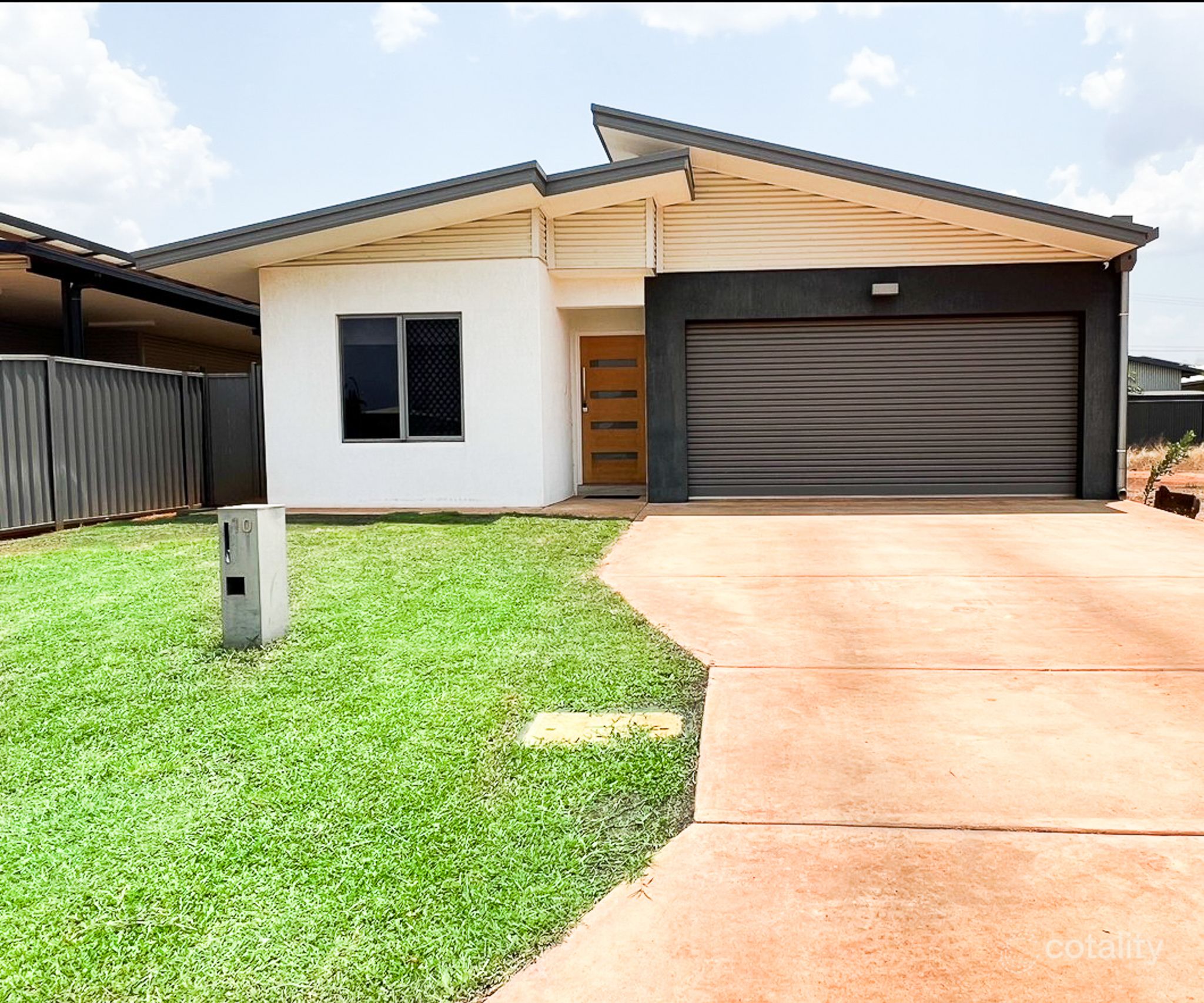 10 Bradshaw Cres, Katherine East, NT 0850
