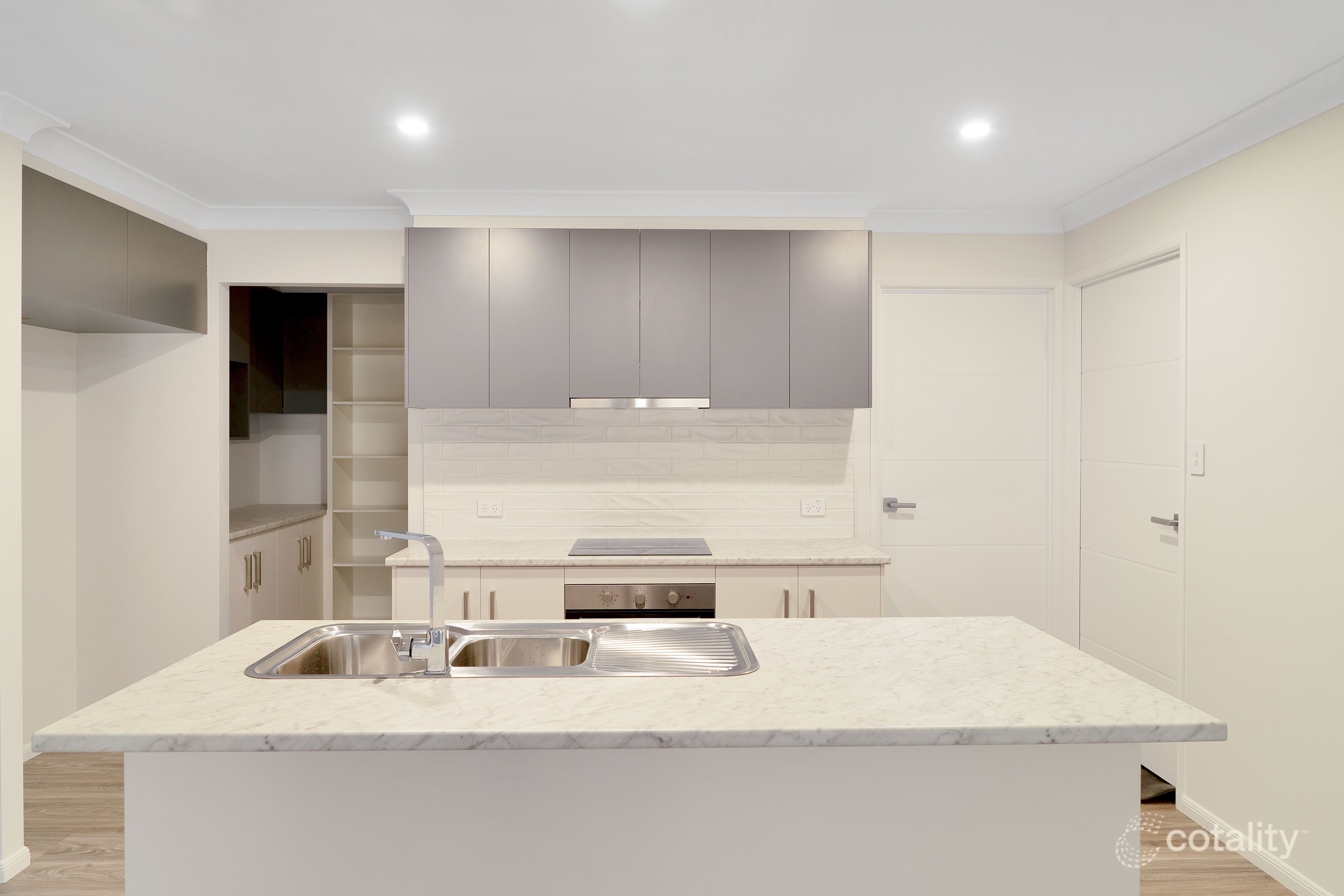 79 Adelaide St, Cranley, QLD 4350