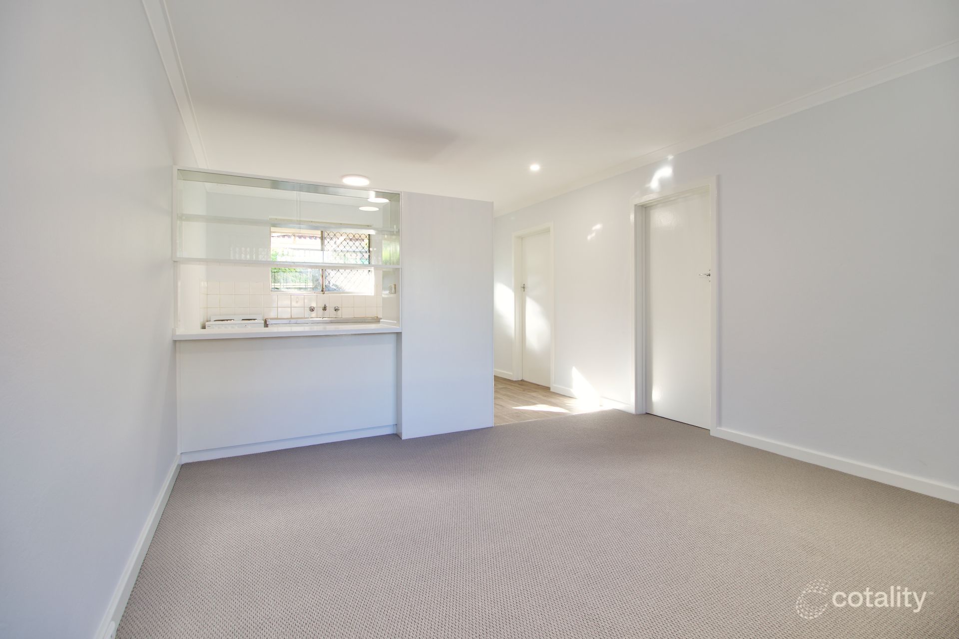 2/5 Jesmond St, Safety Bay, WA 6169