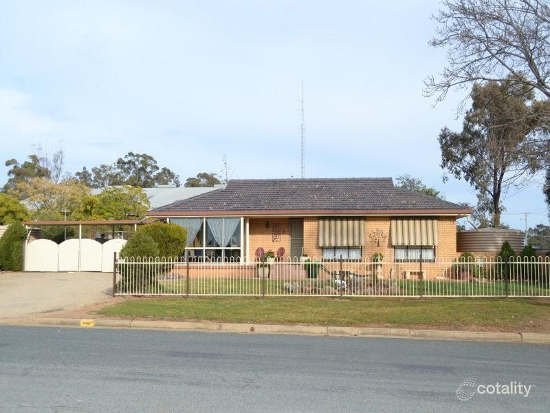 106 Camp St, Temora, NSW 2666