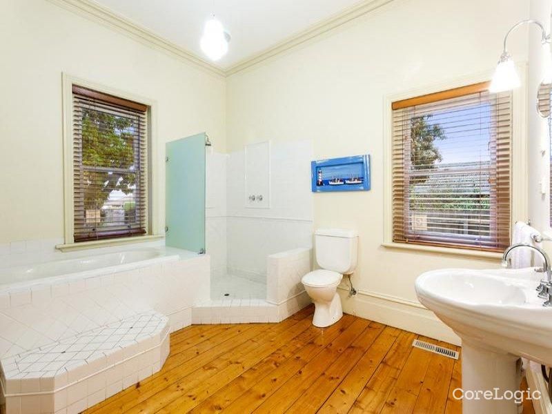 76 St Elmo Rd, Ivanhoe, VIC 3079