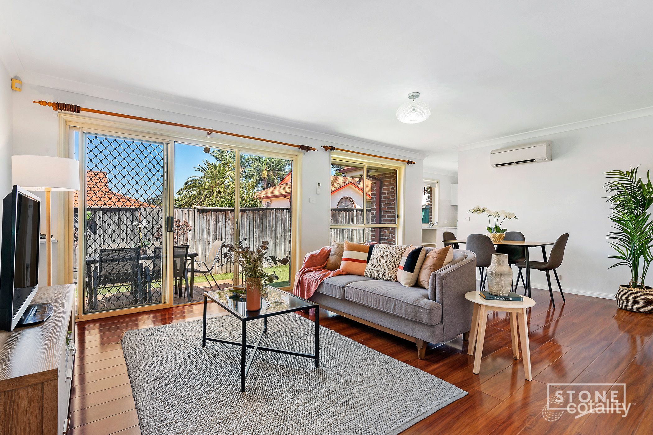 3/211 Old Windsor Rd, Northmead, NSW 2152
