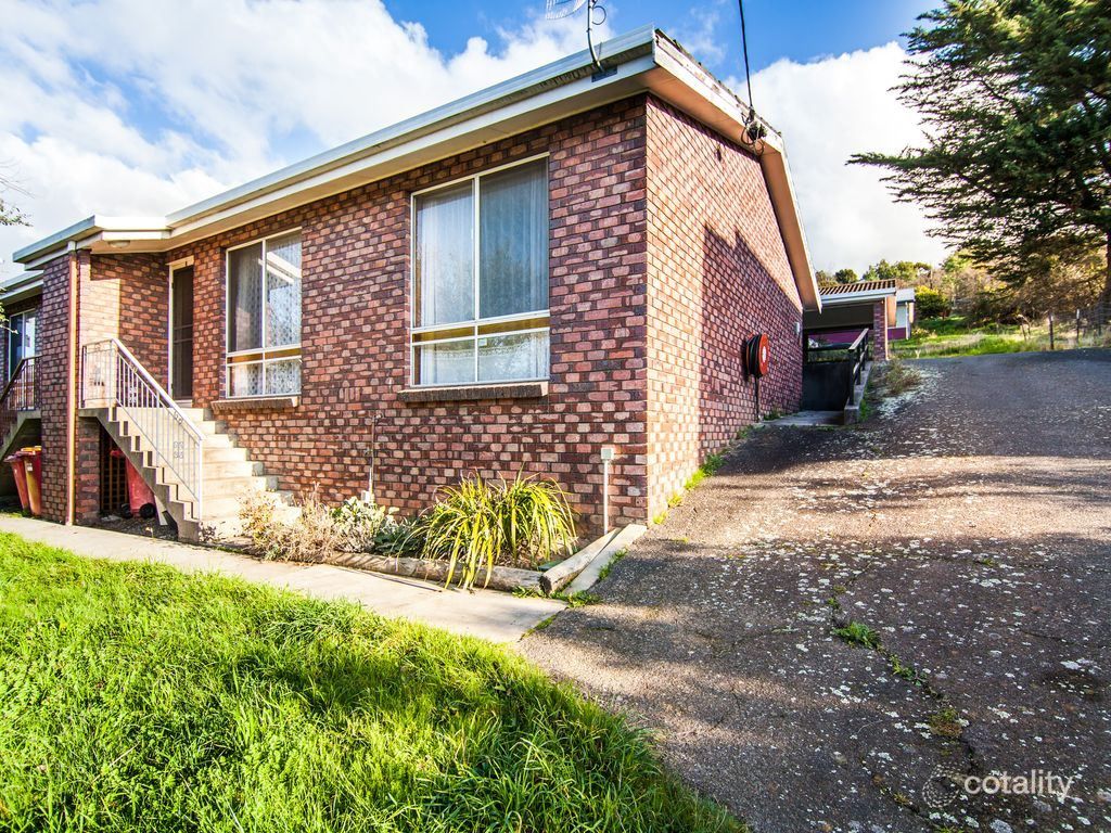 4/32a Strahan Rd, Newstead, TAS 7250