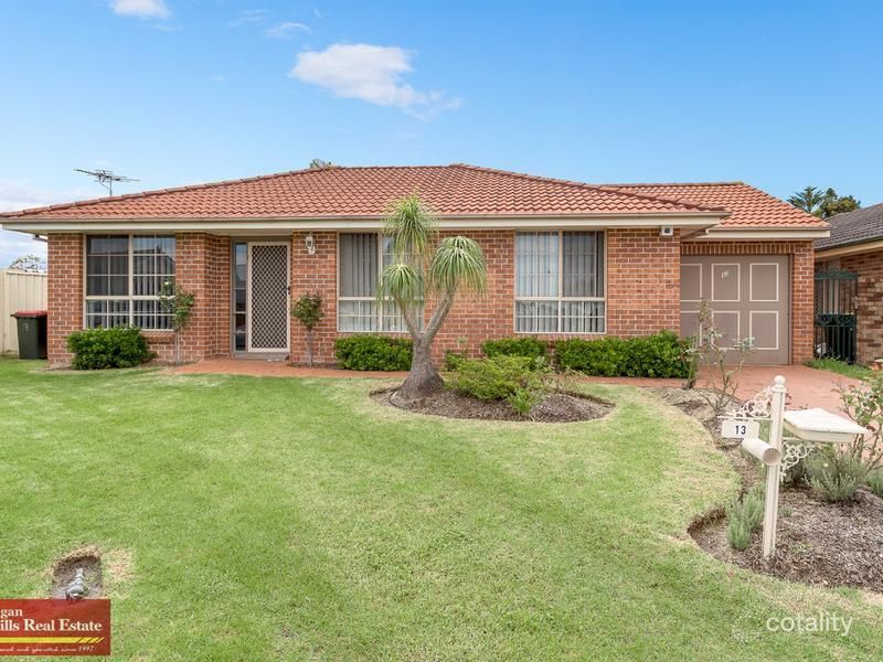 13 Rathmore Cct, Glendenning, NSW 2761