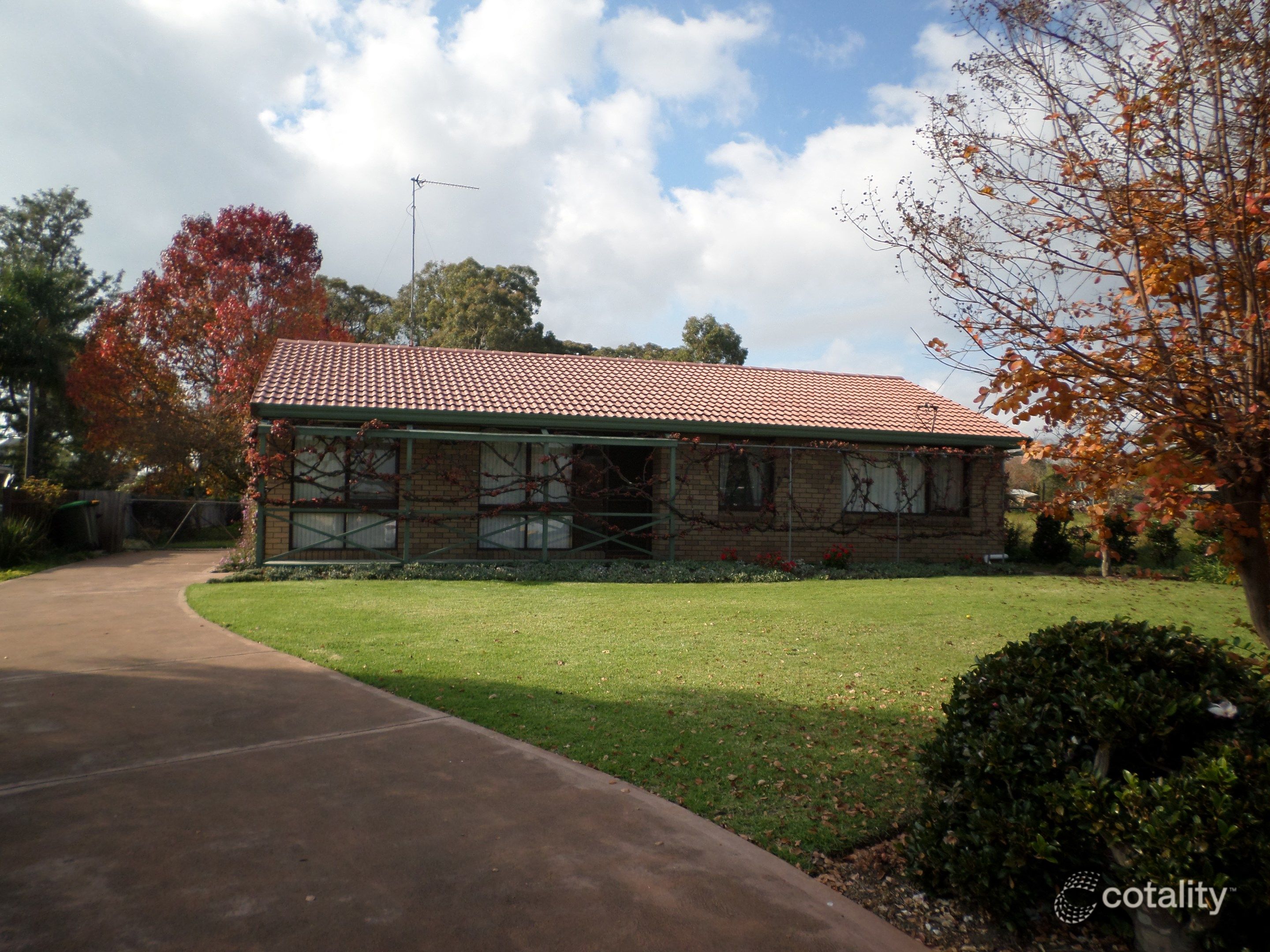 54 Carlton Rd, Thirlmere, NSW 2572