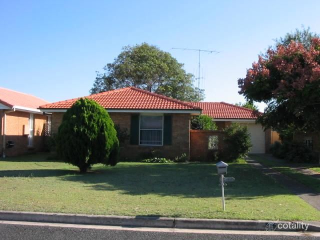 6 Murray Ave, Forster, NSW 2428