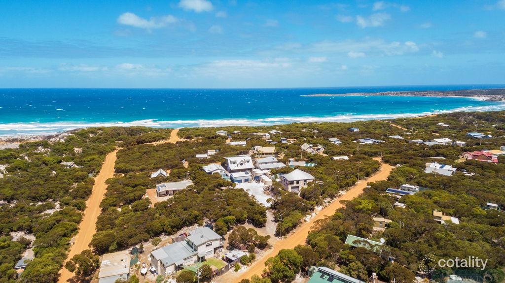4 Flinders Rd, Vivonne Bay, SA 5223