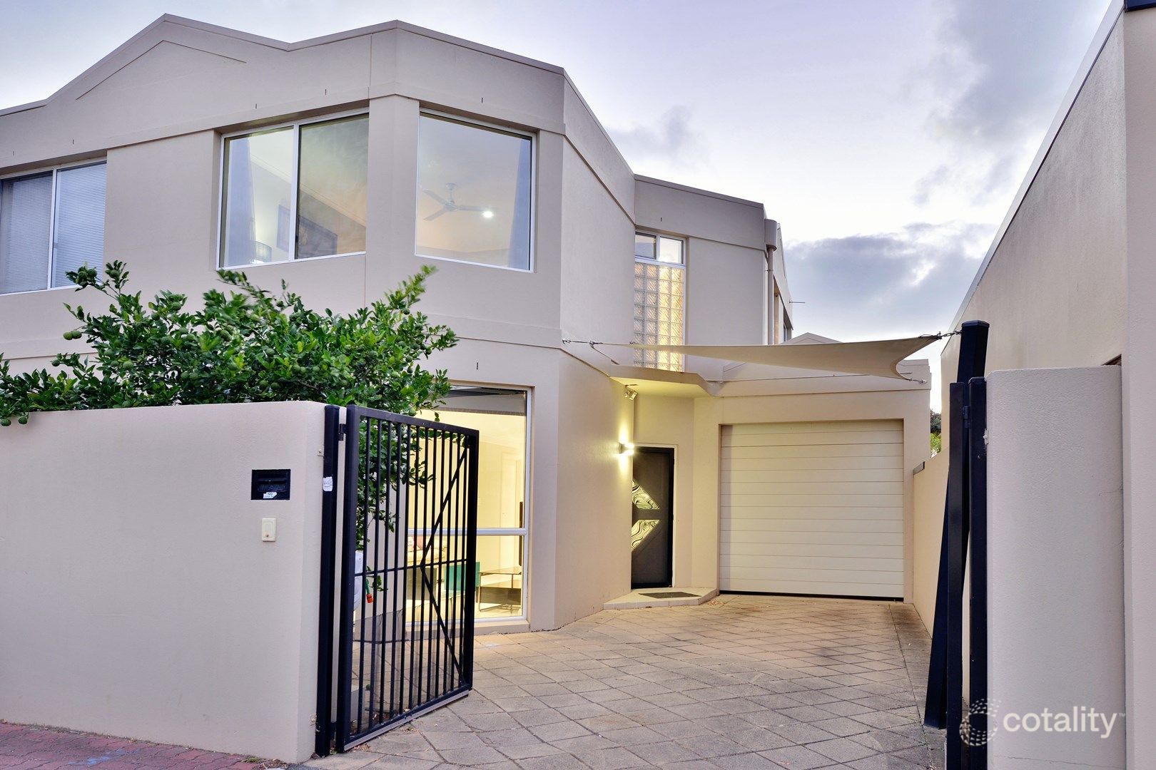 1/15 Edison St, Glenelg North, SA 5045