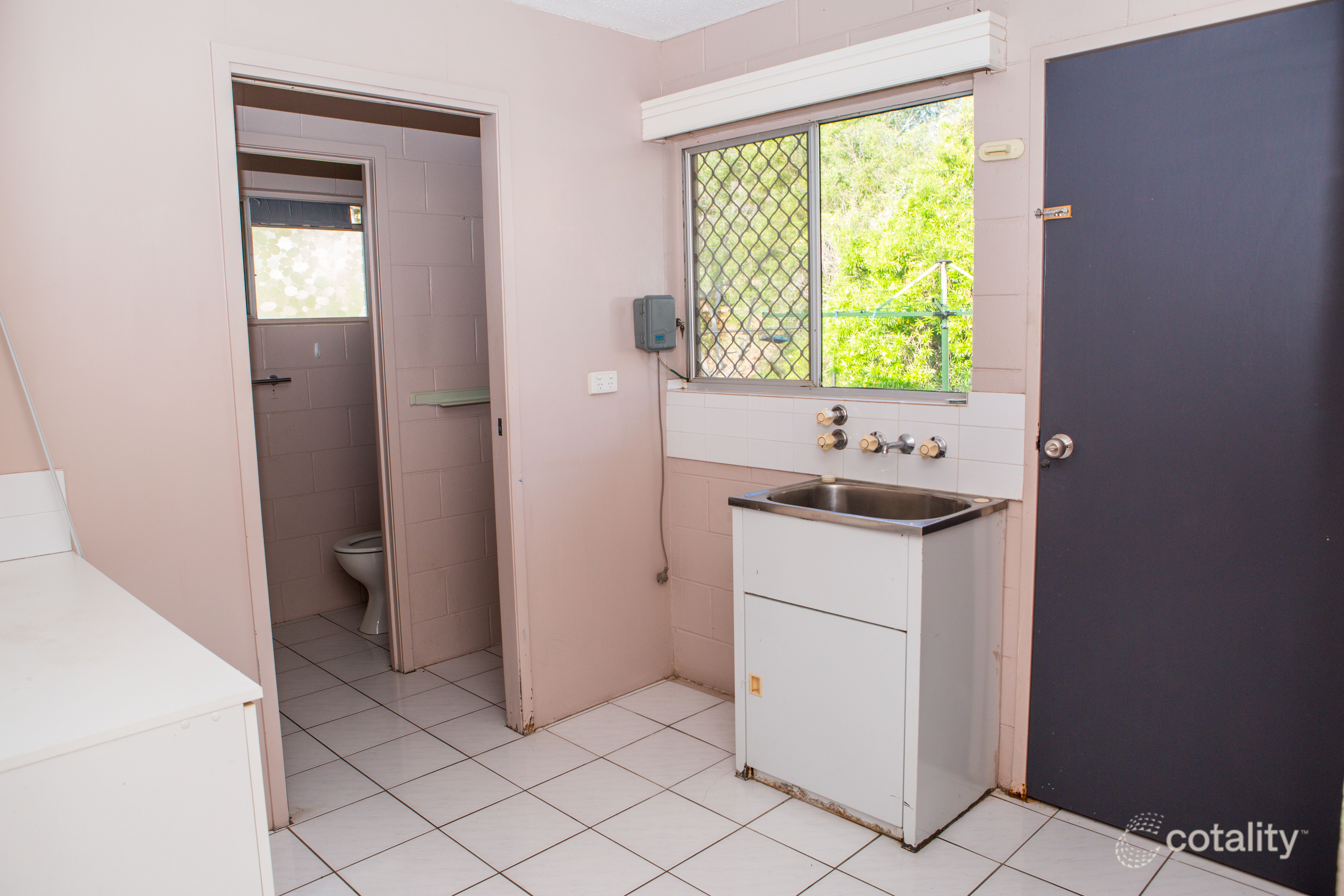 15 Raven Cres, Townview, QLD 4825