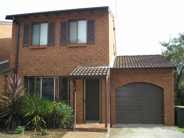 6/7 Shrike Pl, Ingleburn, NSW 2565