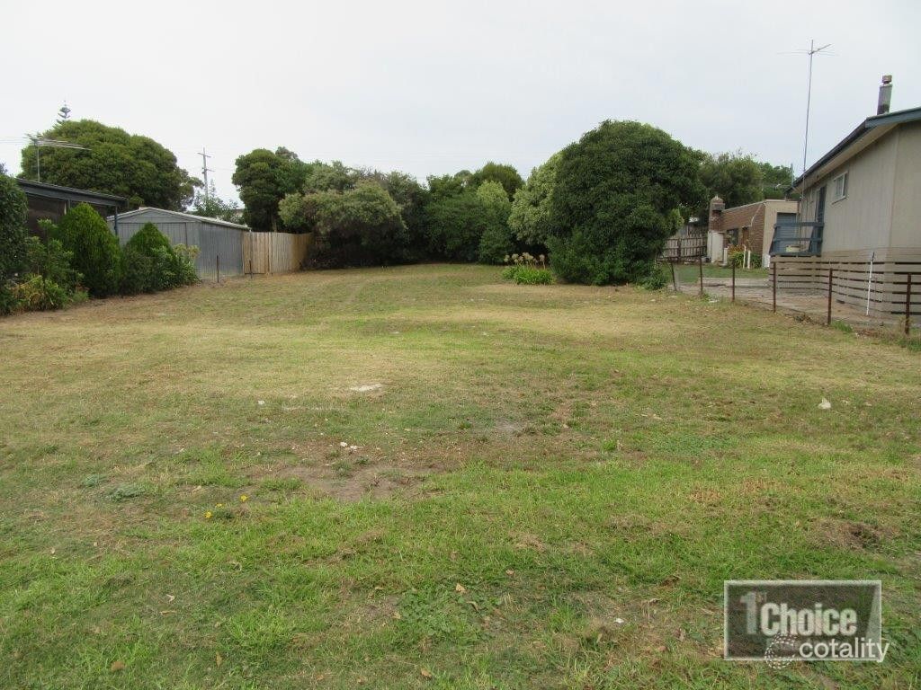 31 Lorna Doone Dr, Coronet Bay, VIC 3984