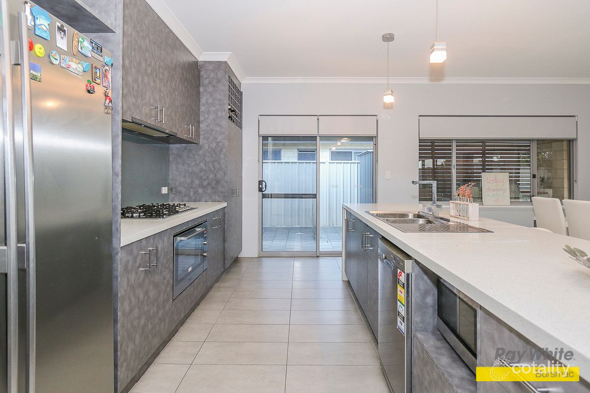 69 Barbarossa Dr, Caversham, WA 6055