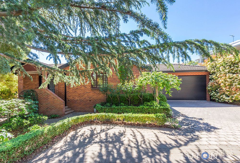 3 Johnston St, Narrabundah, ACT 2604