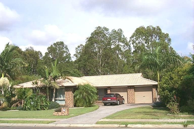 77 Edenlea Dr, Meadowbrook, QLD 4131