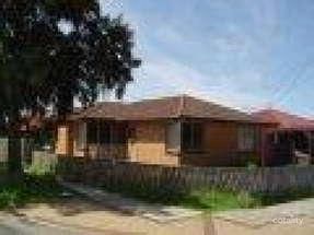 2/32 Hogan St, Deer Park, VIC 3023