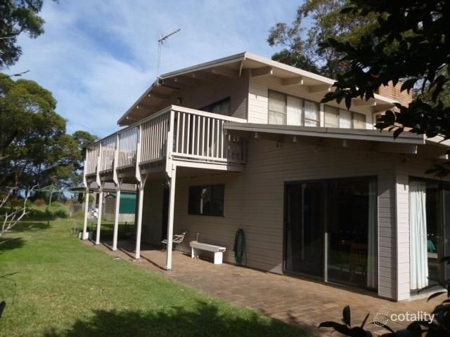 44 Bay St, Callala Bay, NSW 2540