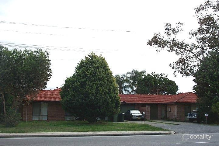 105 Ivanhoe St, Eden Hill, WA 6054