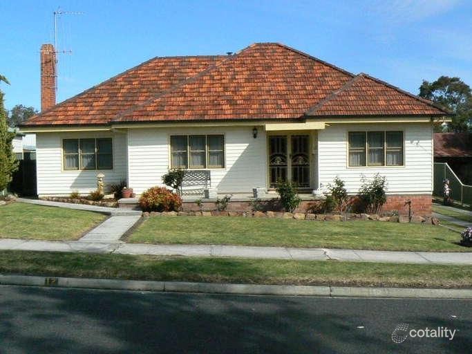 12 Salisbury St, Orbost, VIC 3888