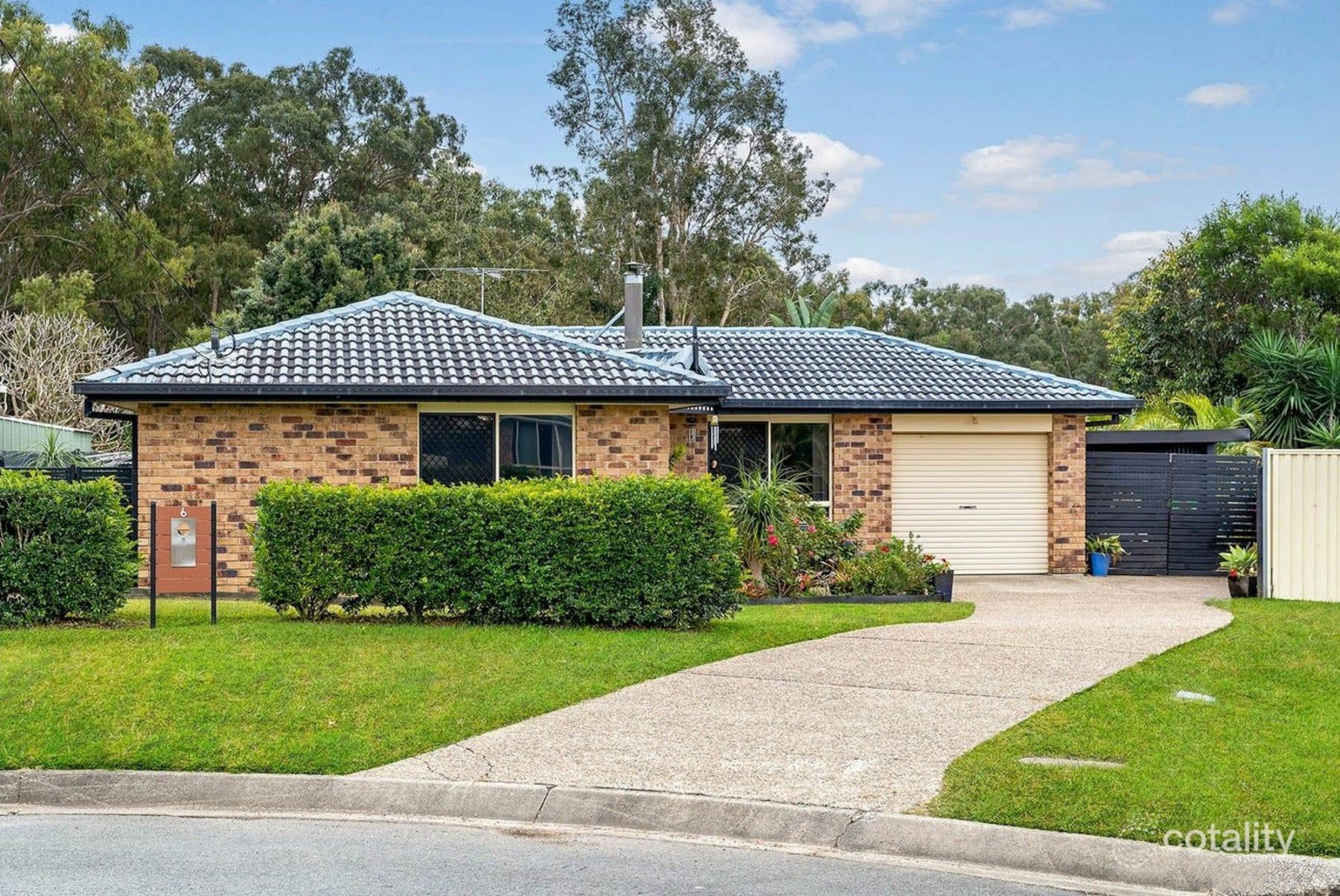 6 Lucas Ct, Crestmead, QLD 4132