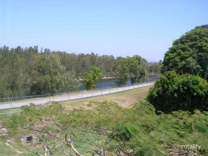 2/19 Poinciana Cres, Bundall, QLD 4217