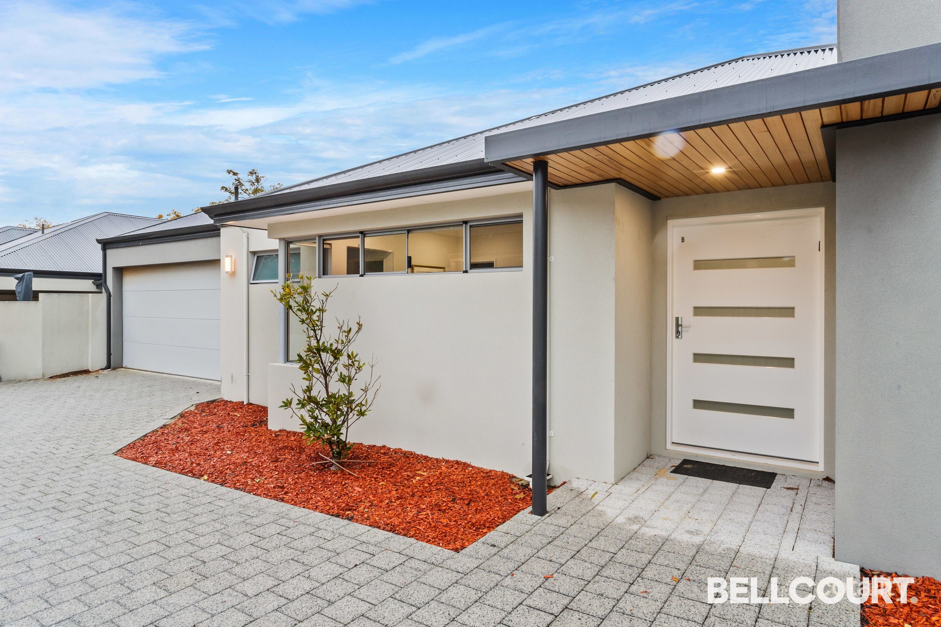 13b Roscorla Ave, Yokine, WA 6060