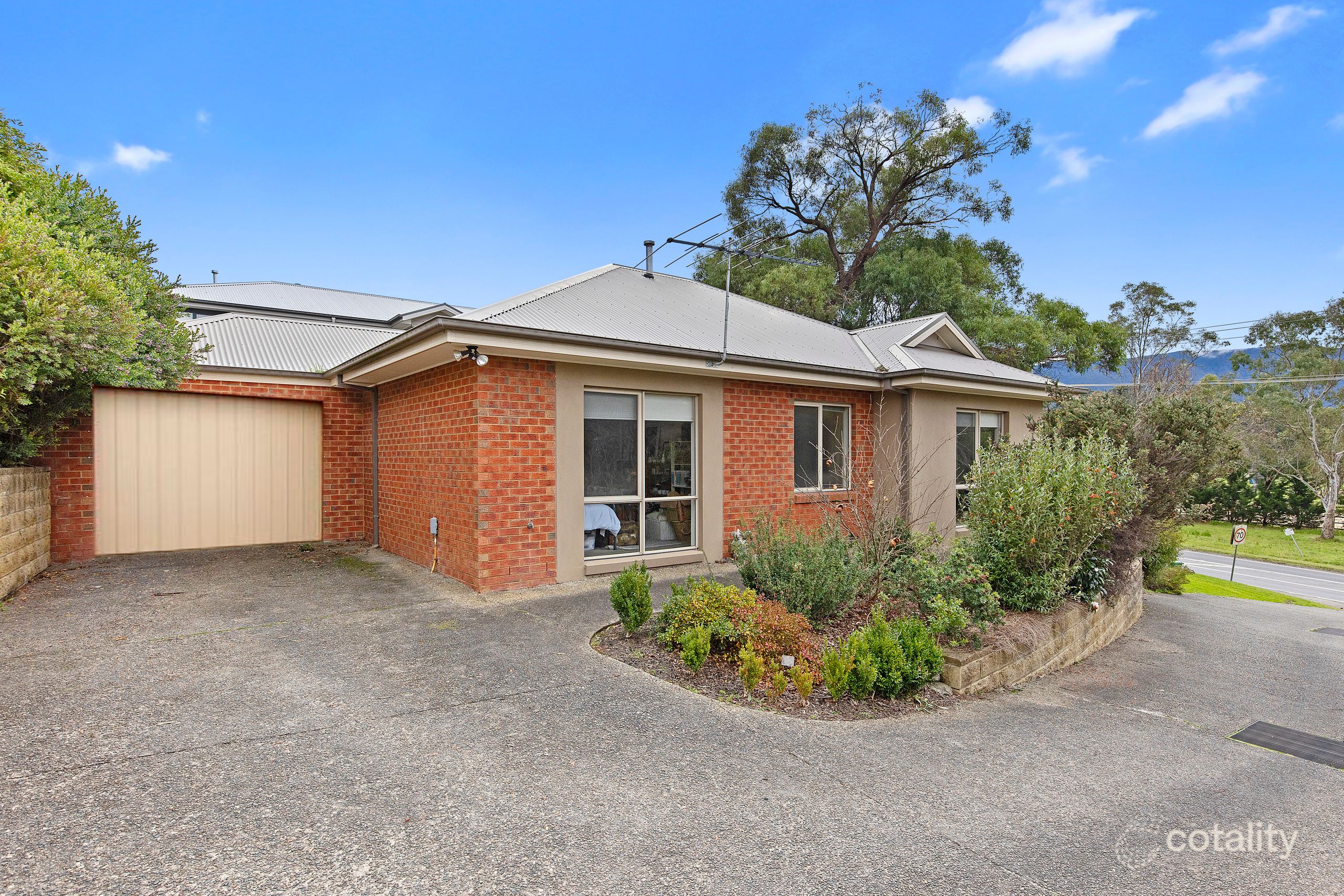 1/2556 Warburton Hwy, Yarra Junction, VIC 3797