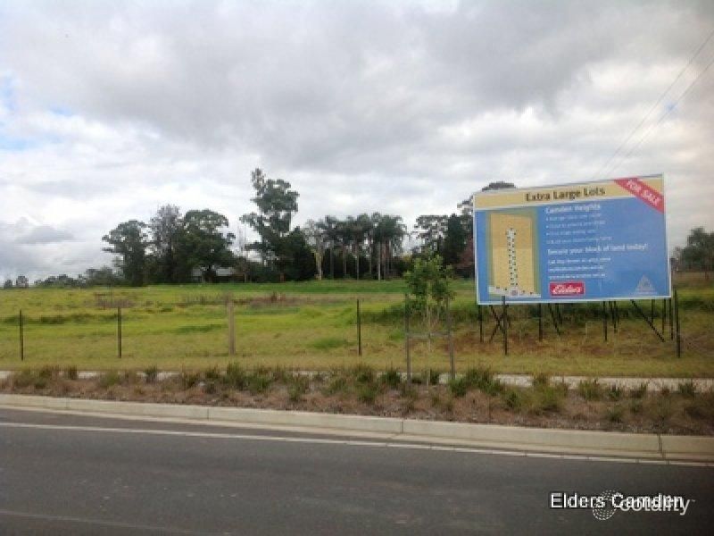 13 Dengate Cl, Elderslie, NSW 2570