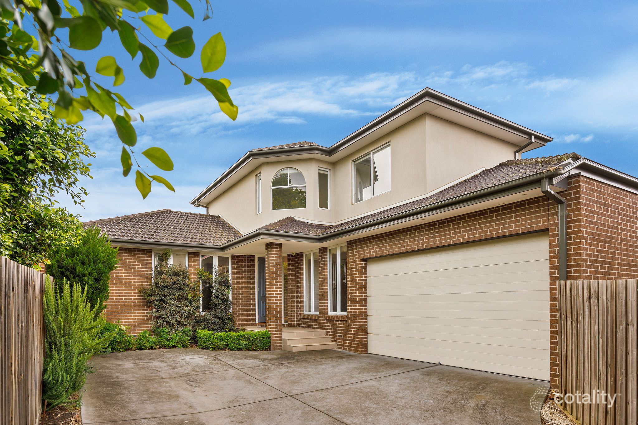 94a Durham Rd, Surrey Hills, VIC 3127