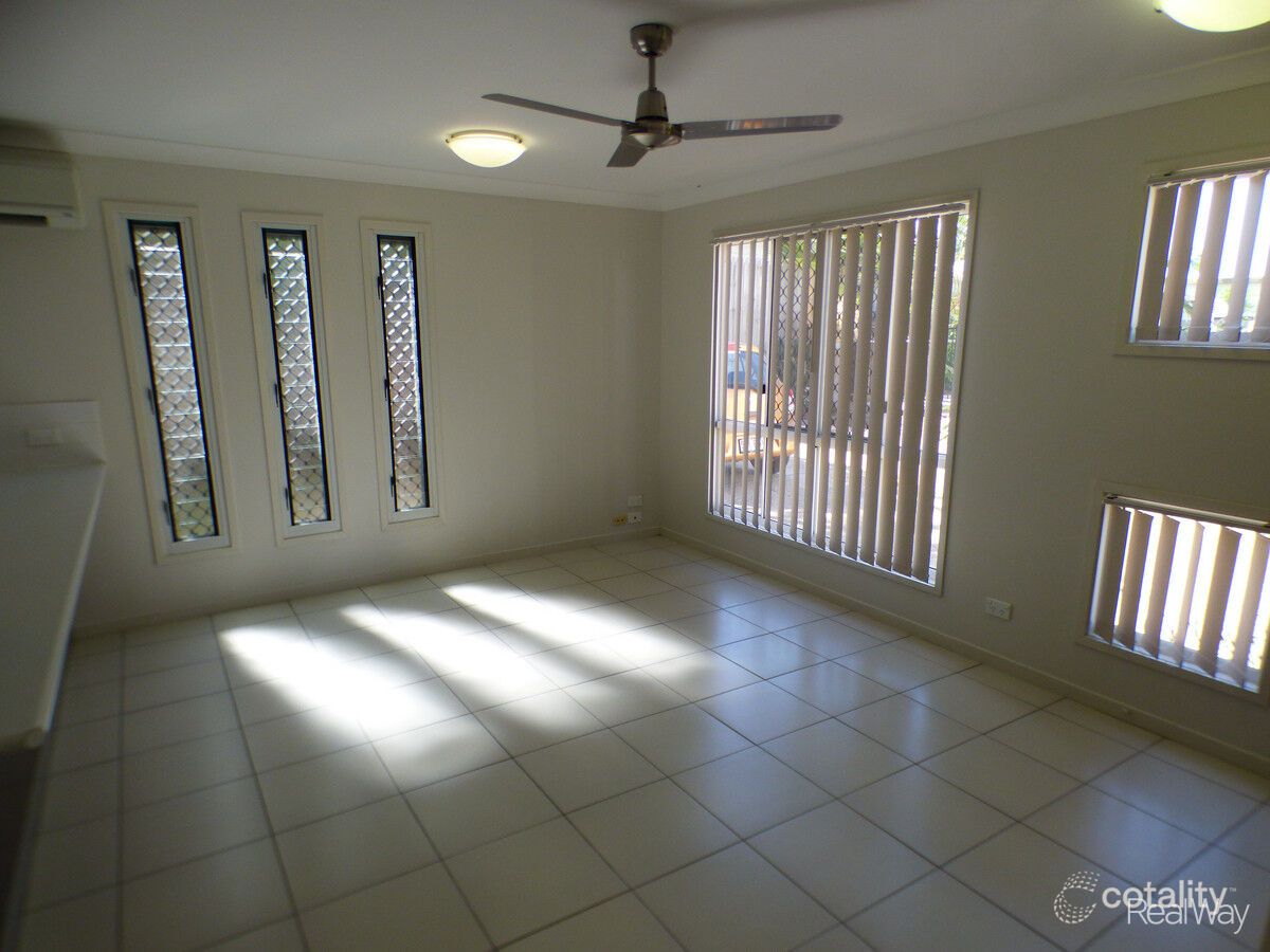 12/1 French St, South Gladstone, QLD 4680