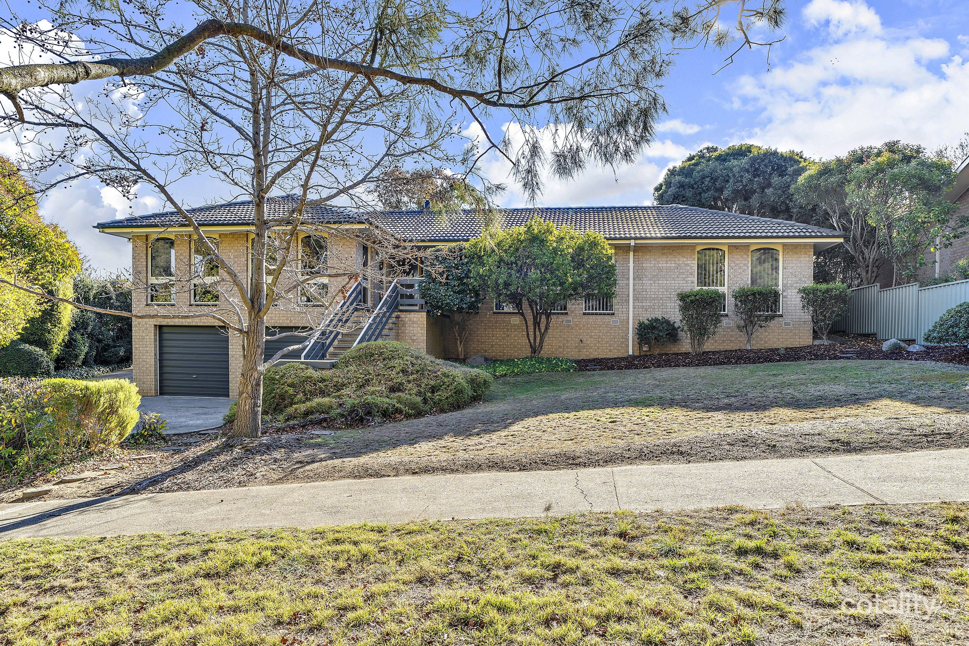 5 Aaron Pl, Macgregor, ACT 2615