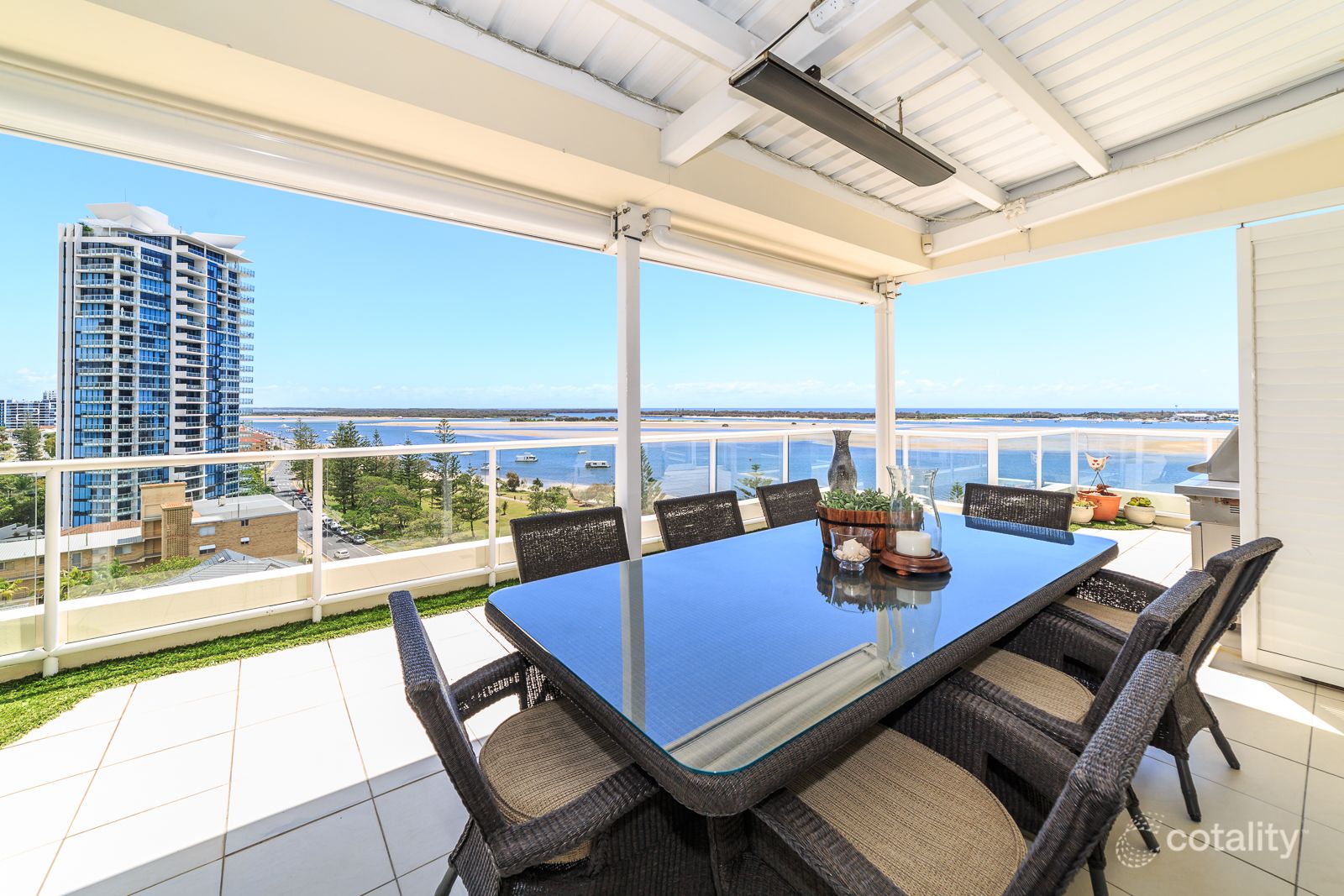 1002/212-214 Marine Pde, Labrador, QLD 4215