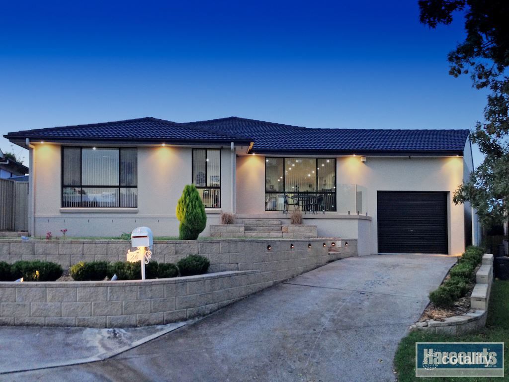 24 Boeing Cres, Raby, NSW 2566