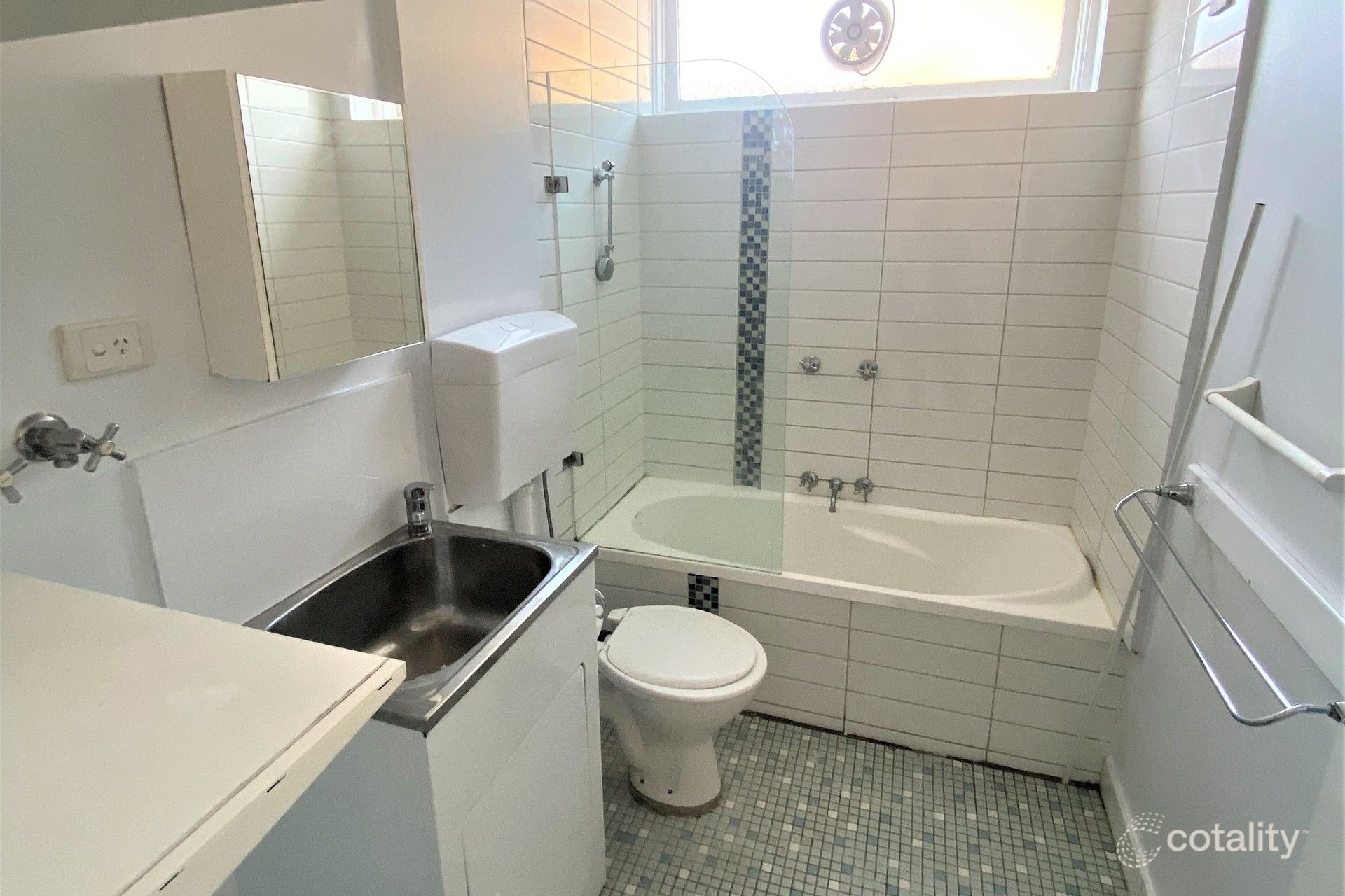 4/11 Christmas St, Northcote, VIC 3070