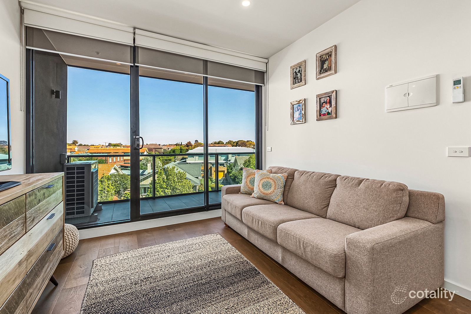 218/24 Leake St, Essendon, VIC 3040