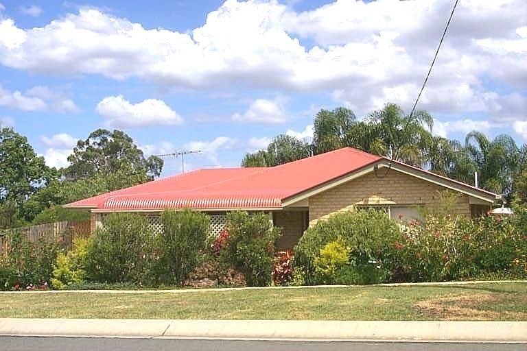 8 Roblyn St, Rosewood, QLD 4340
