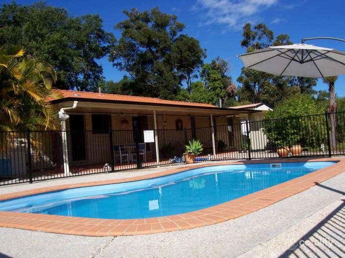 90 Woodhaven Way, Cooroibah, QLD 4565