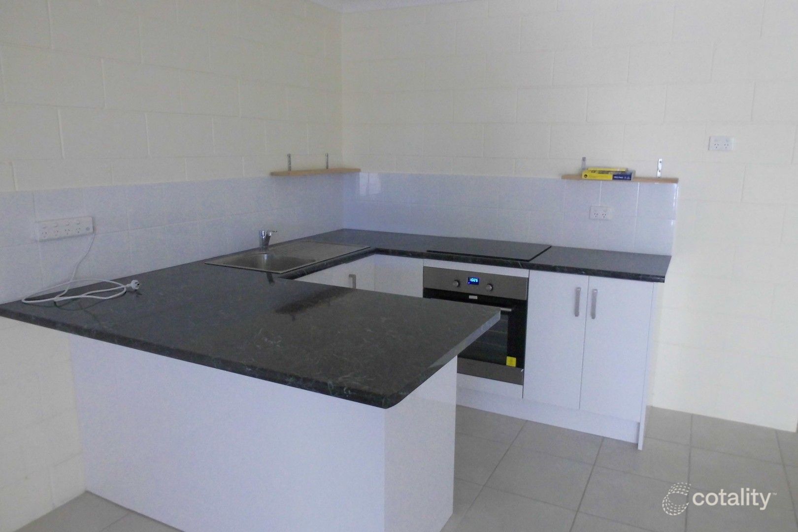 2/11 Narangi St, Heatley, QLD 4814