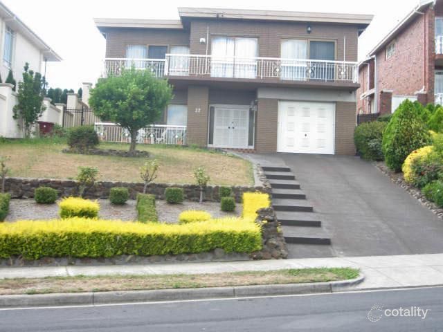 37 Golden Way, Bulleen, VIC 3105
