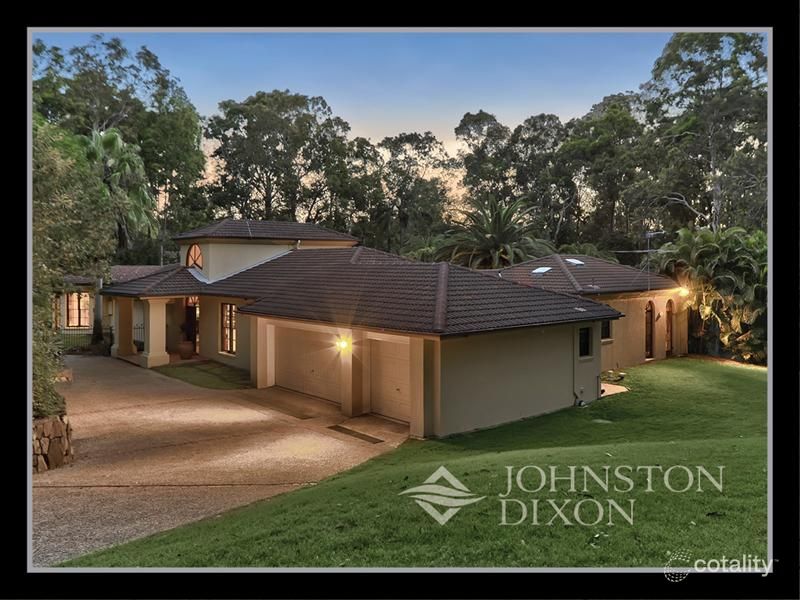 3 Kirkdale Rd, Chapel Hill, QLD 4069