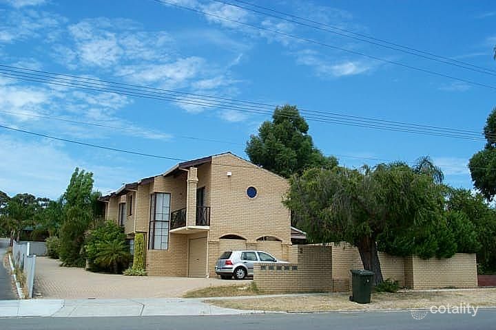 1/2 Mckimmie Rd, Palmyra, WA 6157