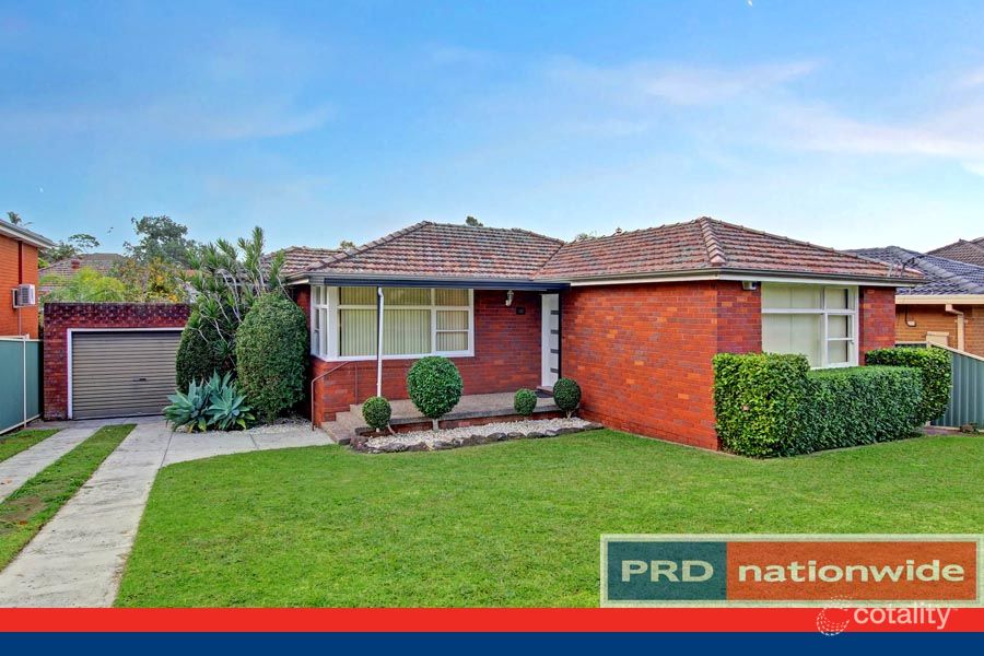 10 Lilydale Ave, Peakhurst, NSW 2210