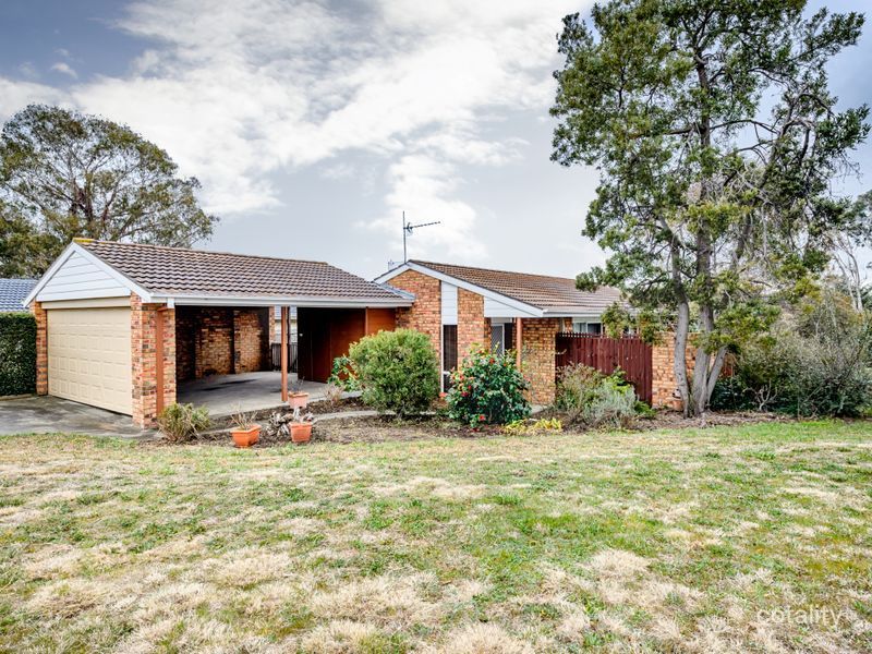 2a Kingscote Cres, Bonython, ACT 2905