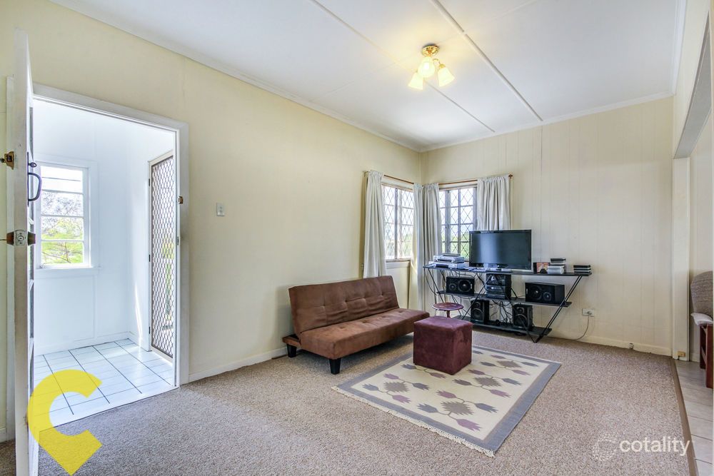 74 Gatton St, Mount Gravatt East, QLD 4122