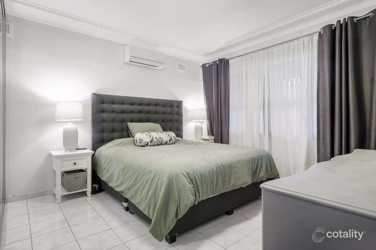 29 Johnstone St, Peakhurst, NSW 2210