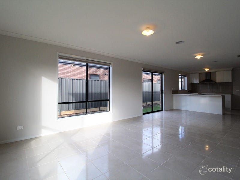 65 Bunting Cres, Kalkallo, VIC 3064