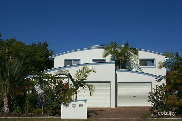 2/9 Sunseeker Cl, Noosaville, QLD 4566