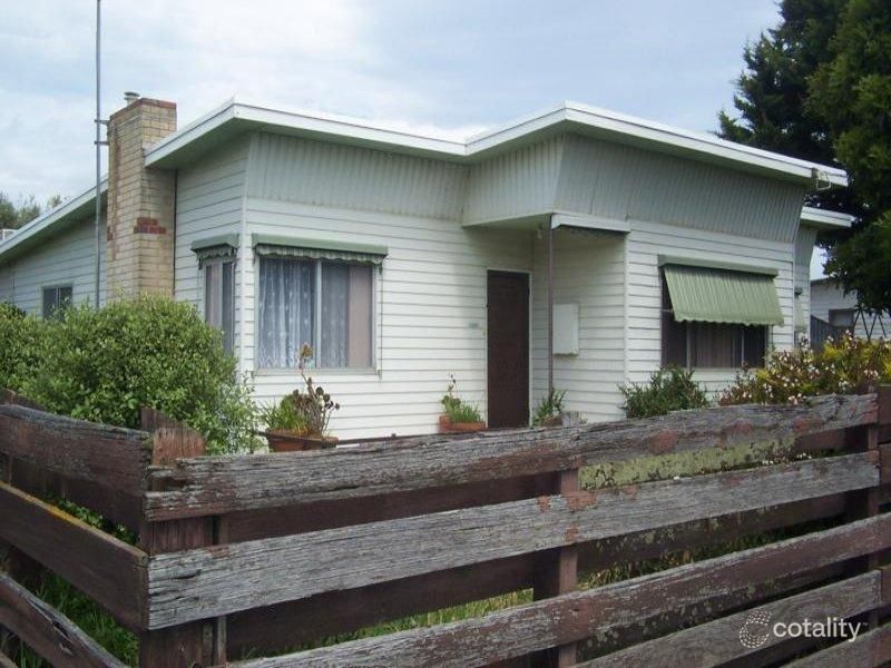 154-156 Reeve St, Sale, VIC 3850