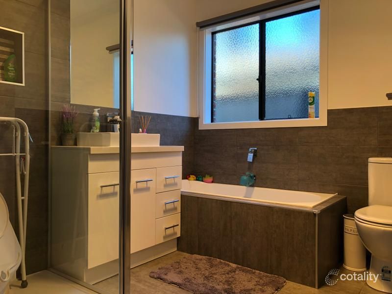 16b Wilson Cres, Hoppers Crossing, VIC 3029